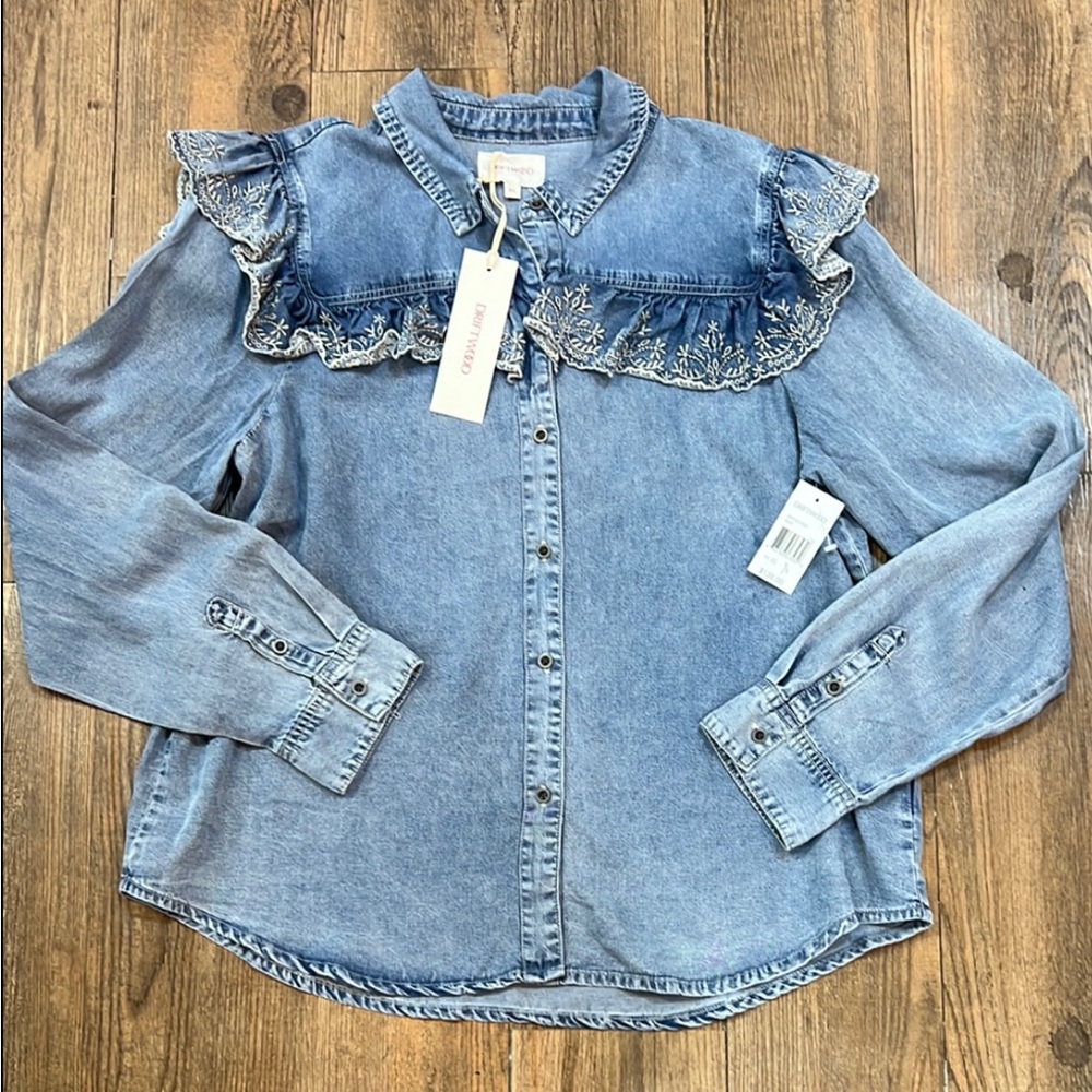 DRIFTWOOD Penelope Eyelet Blue LYOCELL Denim Ruffle Embroidered shirt Sz M